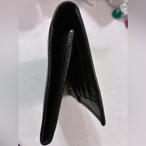 Salvatore Ferragamo Vara Continental Wallet | Vintage - Picture 8 of 10